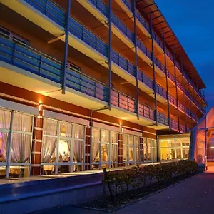 Pyramide Hotel